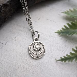 Dainty Sunflower Pendant Necklace - Floral Charm